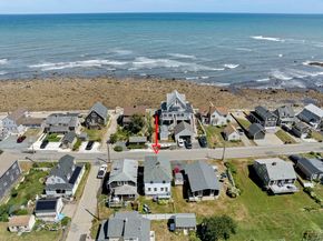 53 Ocean St, Marshfield MA 02050