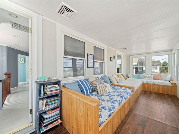 53 Ocean St, Marshfield MA 02050