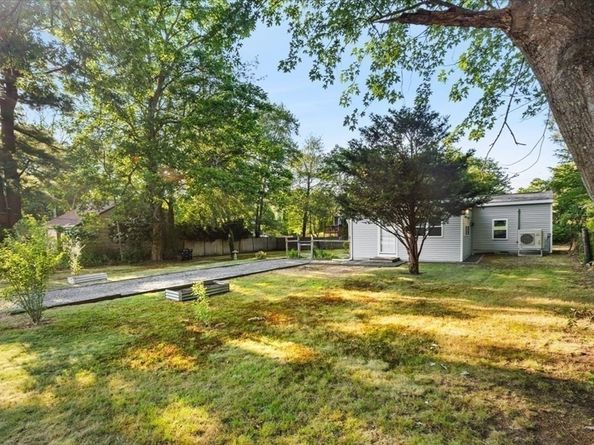 29 Glendale Ave, Brockton MA 02301