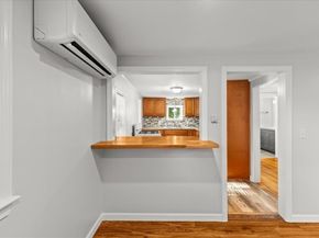29 Glendale Ave, Brockton MA 02301