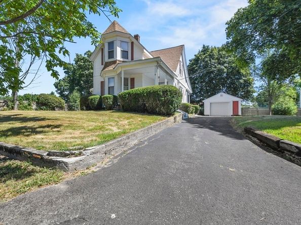 51 Colantha Ave, Brockton MA 02301