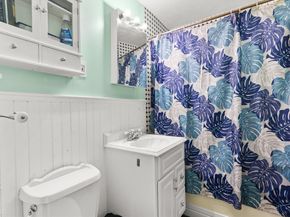 224 Center St, Bridgewater MA 02324