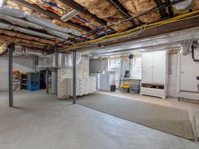 39 Pine St, Wakefield MA 01880