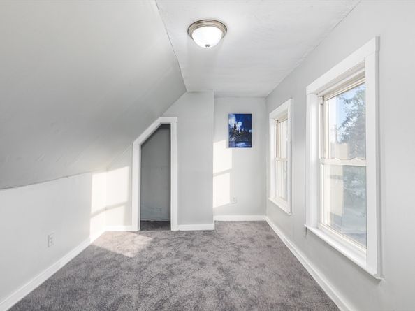 27 S Street Ct, Lynn MA 01905
