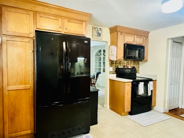 452 Hollis Road, Lunenburg MA 01462