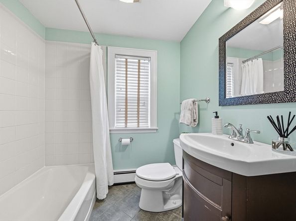 10 Preston Road, Lexington MA 02420