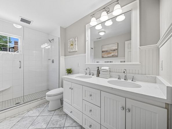 10 Preston Road, Lexington MA 02420