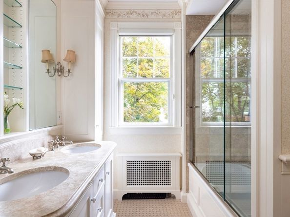 59 Hyde Ave, Newton MA 02458
