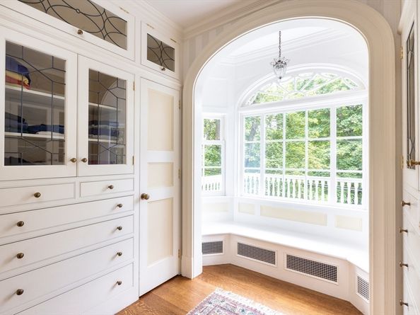 59 Hyde Ave, Newton MA 02458