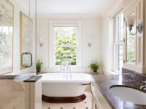 59 Hyde Ave, Newton MA 02458