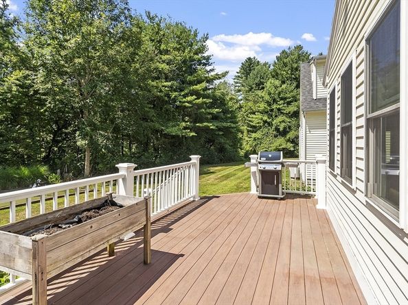 3 Wallen Way, Middleton MA 01949