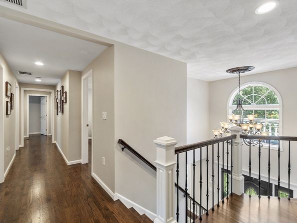 3 Wallen Way, Middleton MA 01949