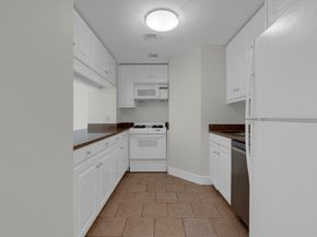 3 Avery St 401, Boston MA 02111