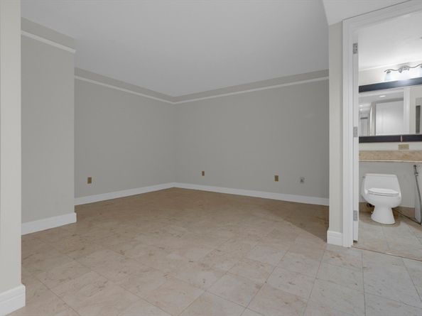 3 Avery St 401, Boston MA 02111