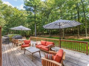198 Pine St, Norwell MA 02061