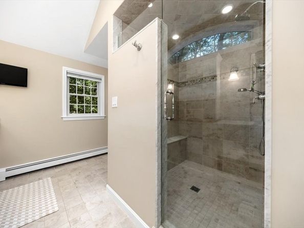 198 Pine St, Norwell MA 02061