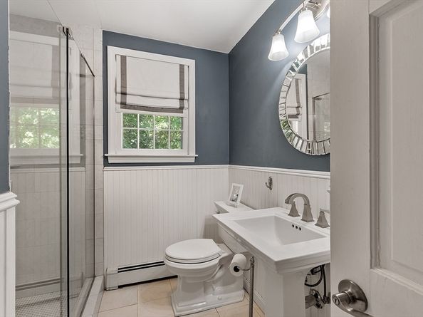 27 Lincoln Drive, Acton MA 01720