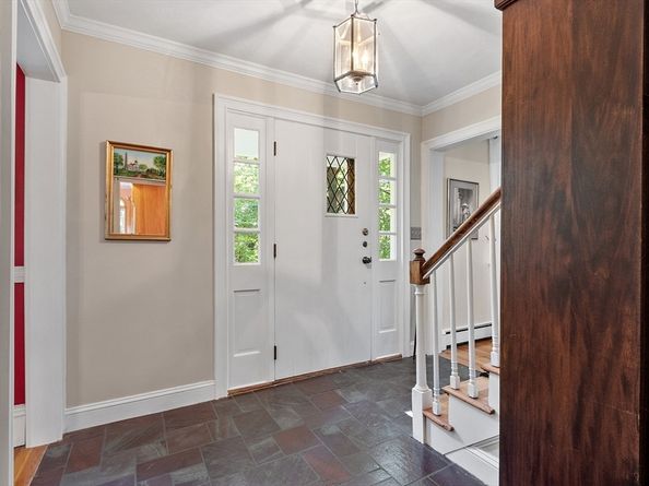 27 Lincoln Drive, Acton MA 01720