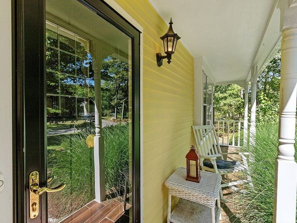 27 Lincoln Drive, Acton MA 01720