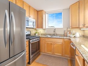 36 Village Rd 601, Middleton MA 01949