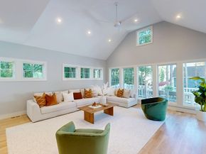 41 Kilburn Rd, Newton MA 02465