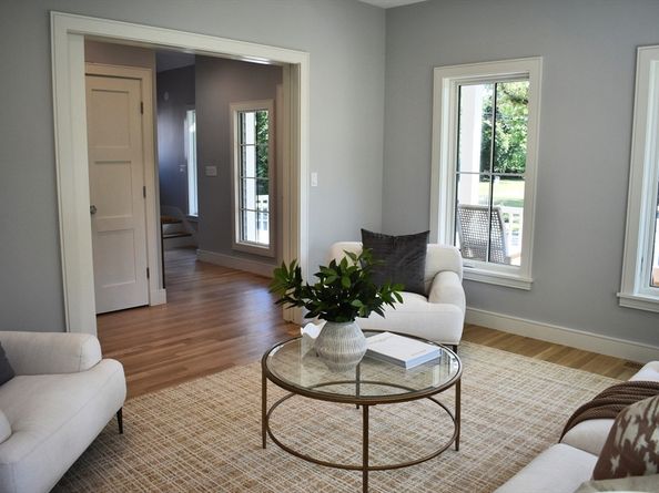 41 Kilburn Rd, Newton MA 02465