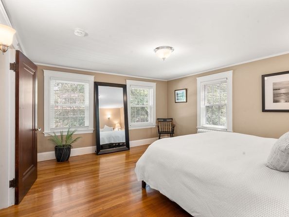 513 Chestnut Street, Newton MA 02468