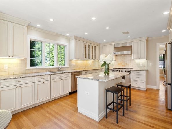 513 Chestnut Street, Newton MA 02468