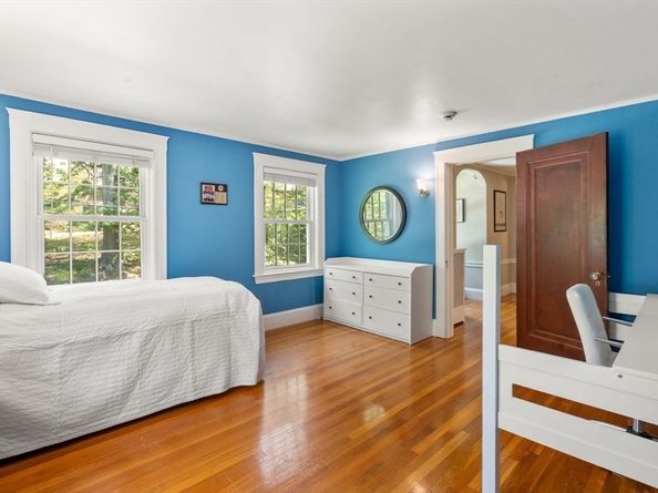 513 Chestnut Street, Newton MA 02468
