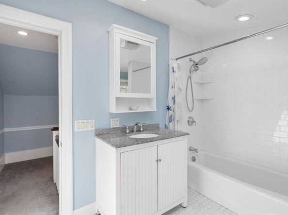 513 Chestnut Street, Newton MA 02468