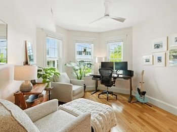 227 Centre St