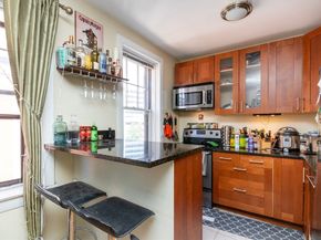 286-288 Cambridge St. 8, Boston MA 02114