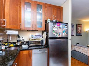 286-288 Cambridge St. 8, Boston MA 02114