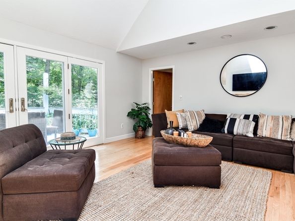 5 Joan Aveue- Framingham, Sudbury MA 01776