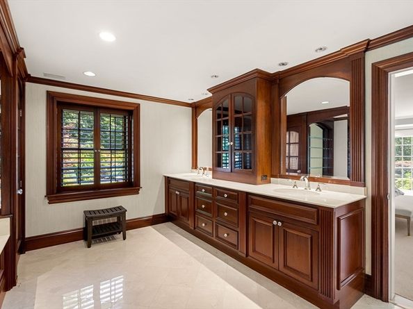 232 Larch Row, Wenham MA 01984