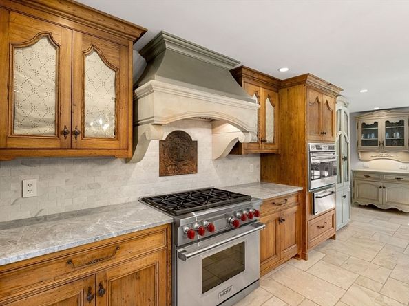 232 Larch Row, Wenham MA 01984