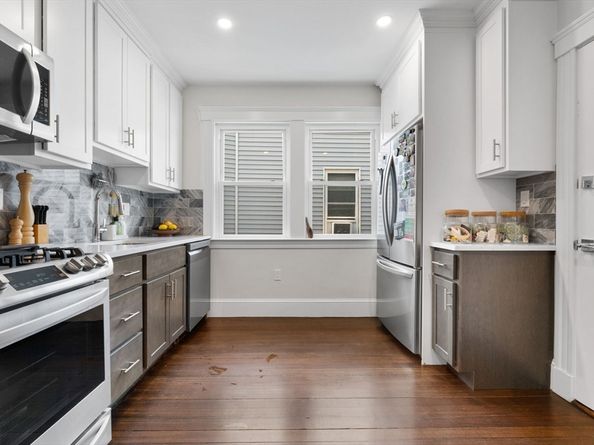 16 Hallam Street, Boston MA 02125