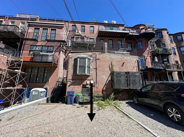 12 Claremont Pk 4, Boston MA 02118