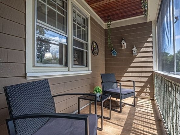 114 Gilbert Rd, Weymouth MA 02189