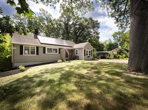 114 Gilbert Rd, Weymouth MA 02189