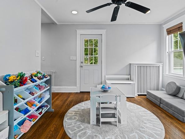 78 Hillsdale St, Boston MA 02124
