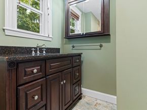 78 Hillsdale St, Boston MA 02124
