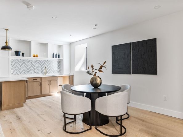 3 Field St, Cambridge MA 02138