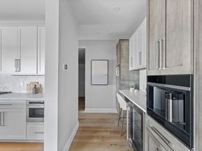44 Ellery St PH601, Boston MA 02127