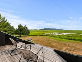 28 John Wise Lane, Essex MA 01929