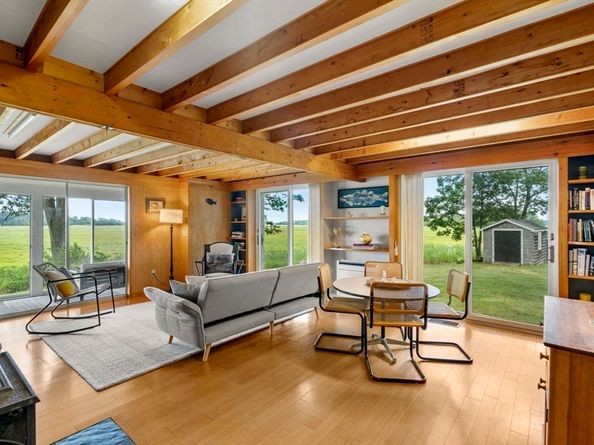 28 John Wise Lane, Essex MA 01929