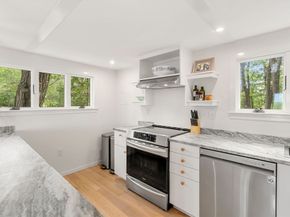28 John Wise Lane, Essex MA 01929