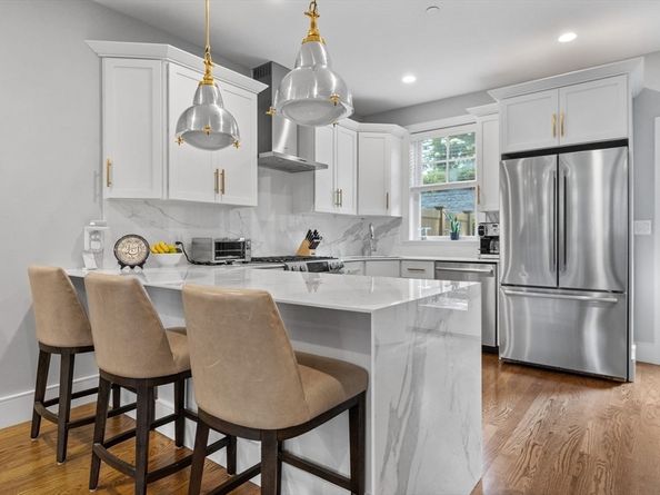 579 Baker St 579, Boston MA 02132