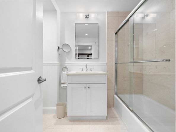 256 W Newton Street 1, Boston MA 02116