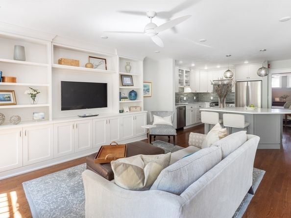 256 W Newton Street 1, Boston MA 02116